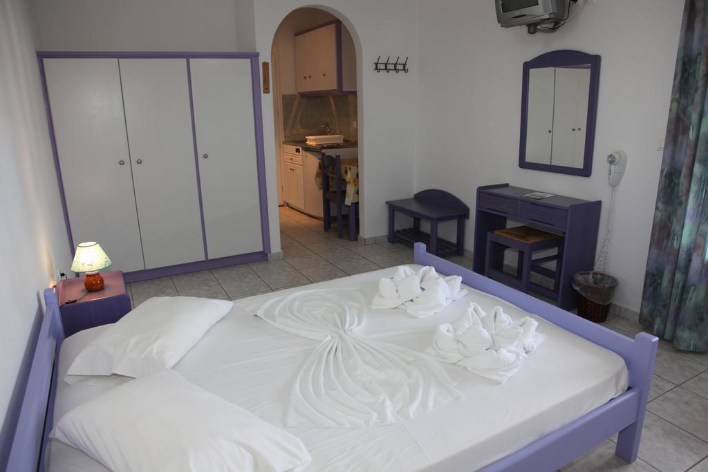 Deep Blue Studios Logaras Quarto foto